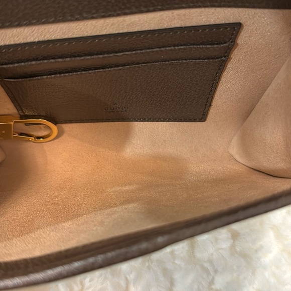 Gucci Rajah GG Supreme Small Crossbody-573797-Authentic-EUC - Picture 11 of 12